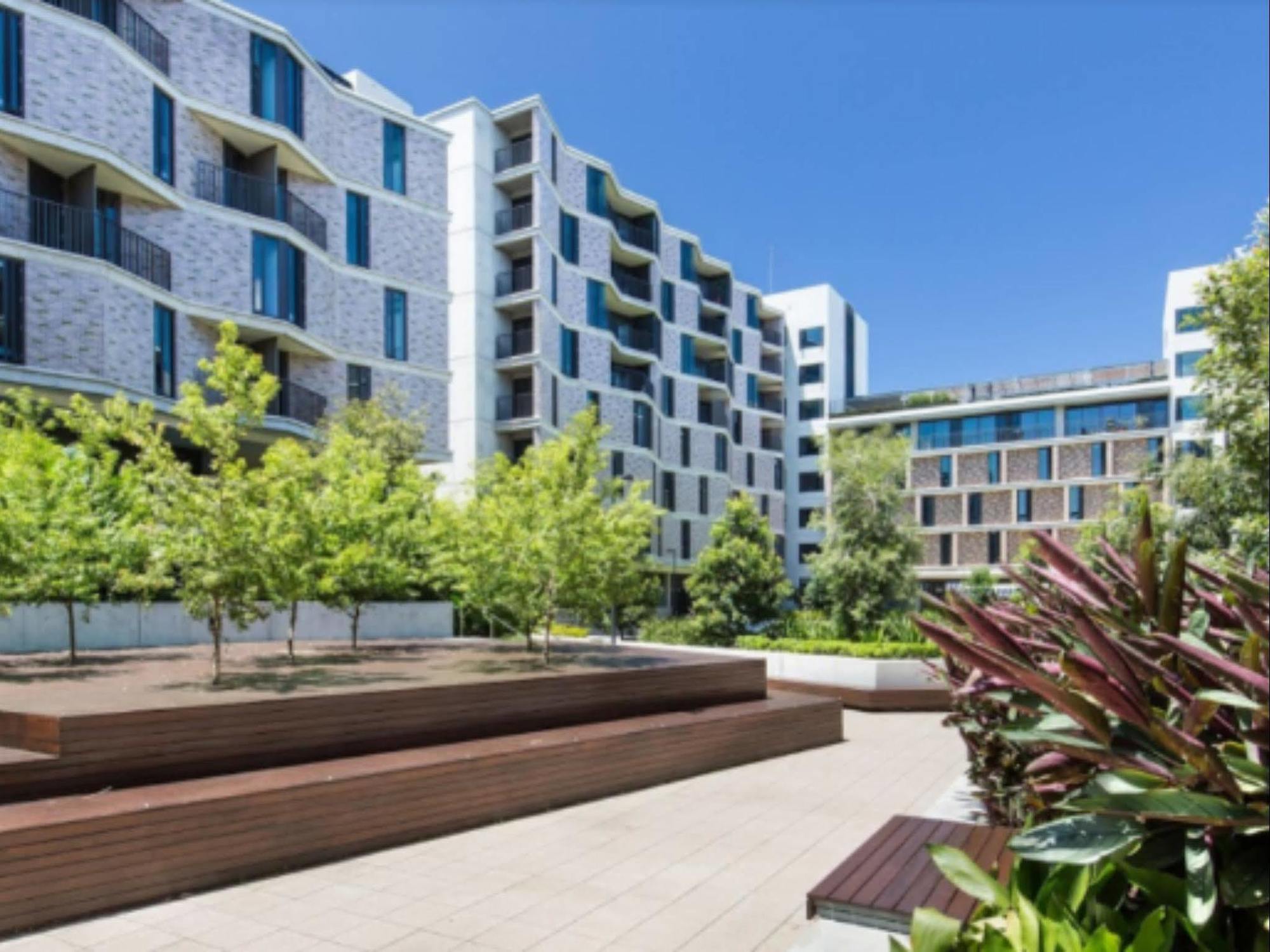 Racecourse Space Pop Up Randwick Экстерьер фото
